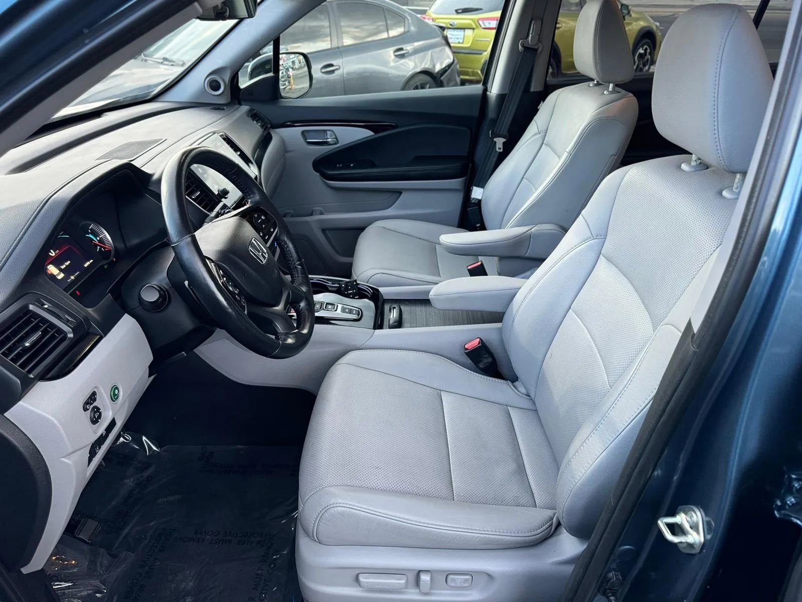 Used 2020 Honda Pilot Elite image 12