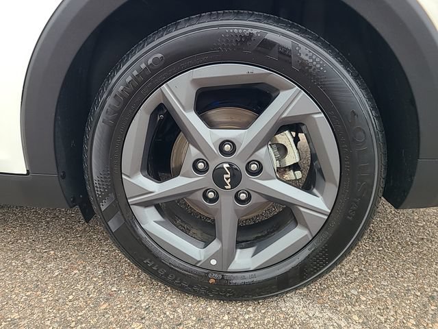 Used 2025 Kia K4 FWD image 25