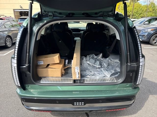 New 2026 Hyundai Ioniq 9 Calligraphy image 23