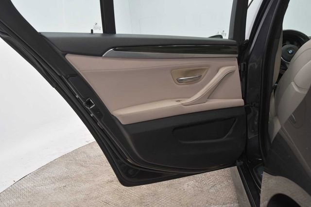 Used 2015 BMW 535i Sedan image 25