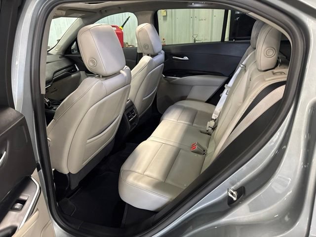 Used 2023 Cadillac XT4 Premium Luxury w/ Enhanced Visibility Package FWD image 8
