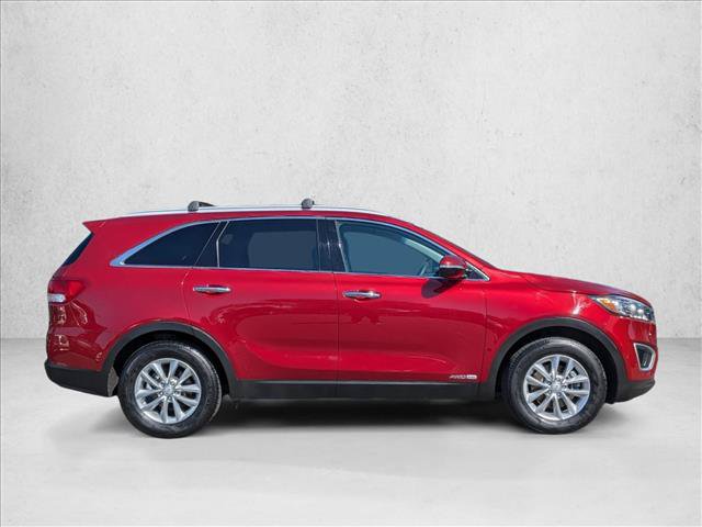 Used 2017 Kia Sorento AWD image 4