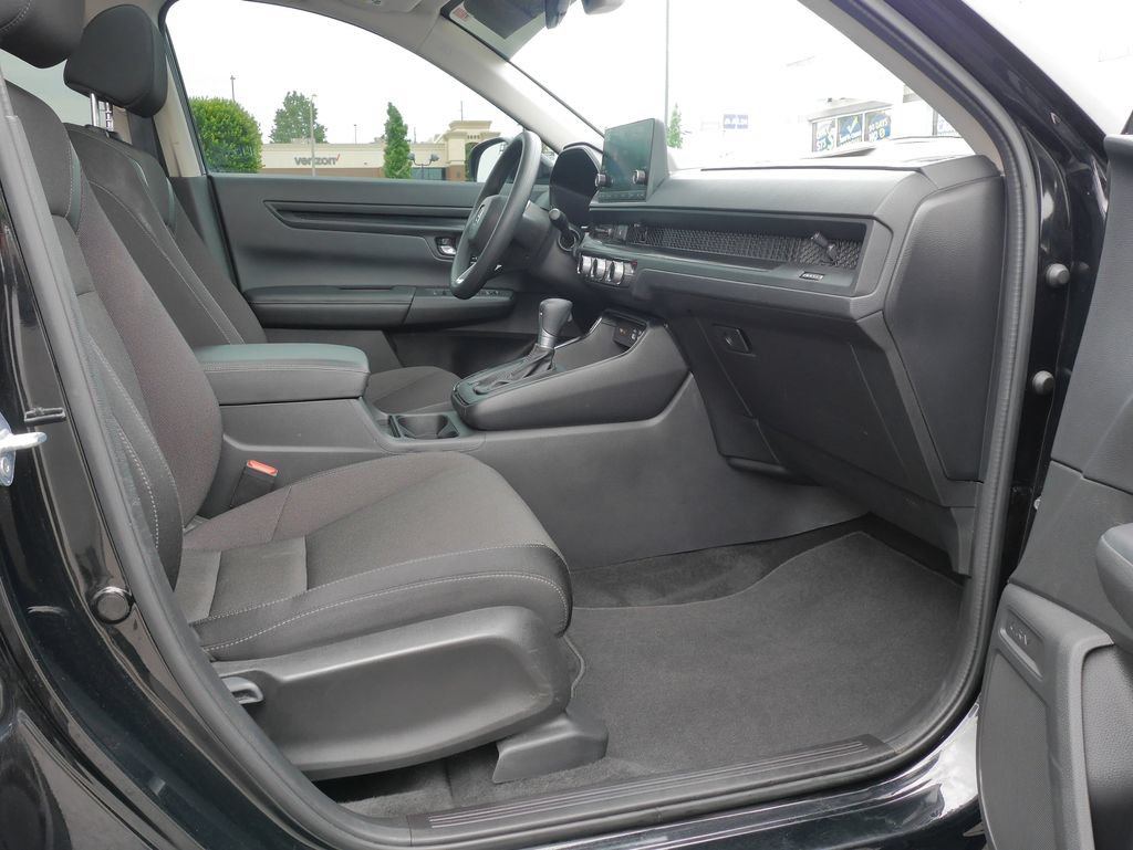 Used 2025 Honda CR-V EX image 12