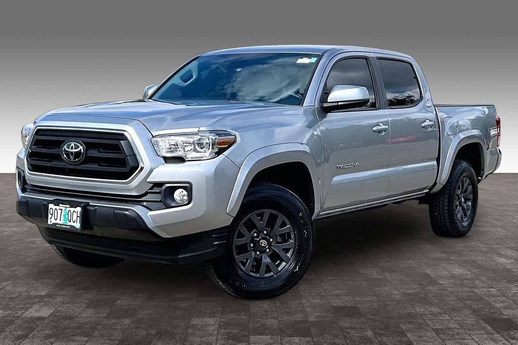 Used 2023 Toyota Tacoma SR5 RWD image 2
