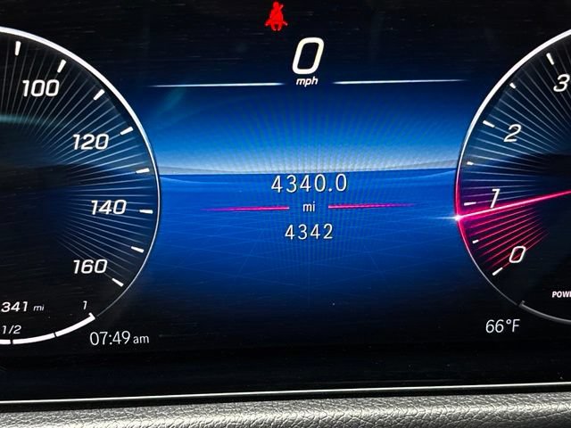 Certified 2026 Mercedes-Benz GLB 250 4MATIC image 28