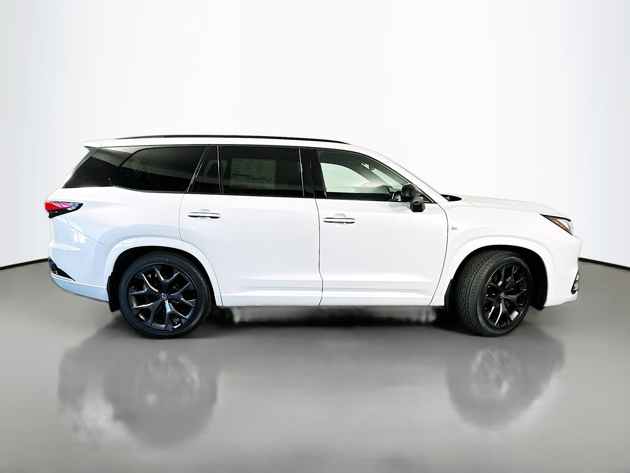 New 2026 Lexus TX 500h AWD w/ Technology Package image 8