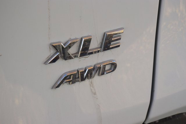 Used 2025 Toyota RAV4 XLE image 8