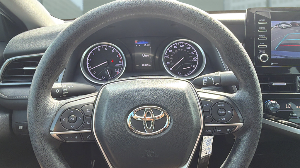 Used 2024 Toyota Camry LE FWD image 25