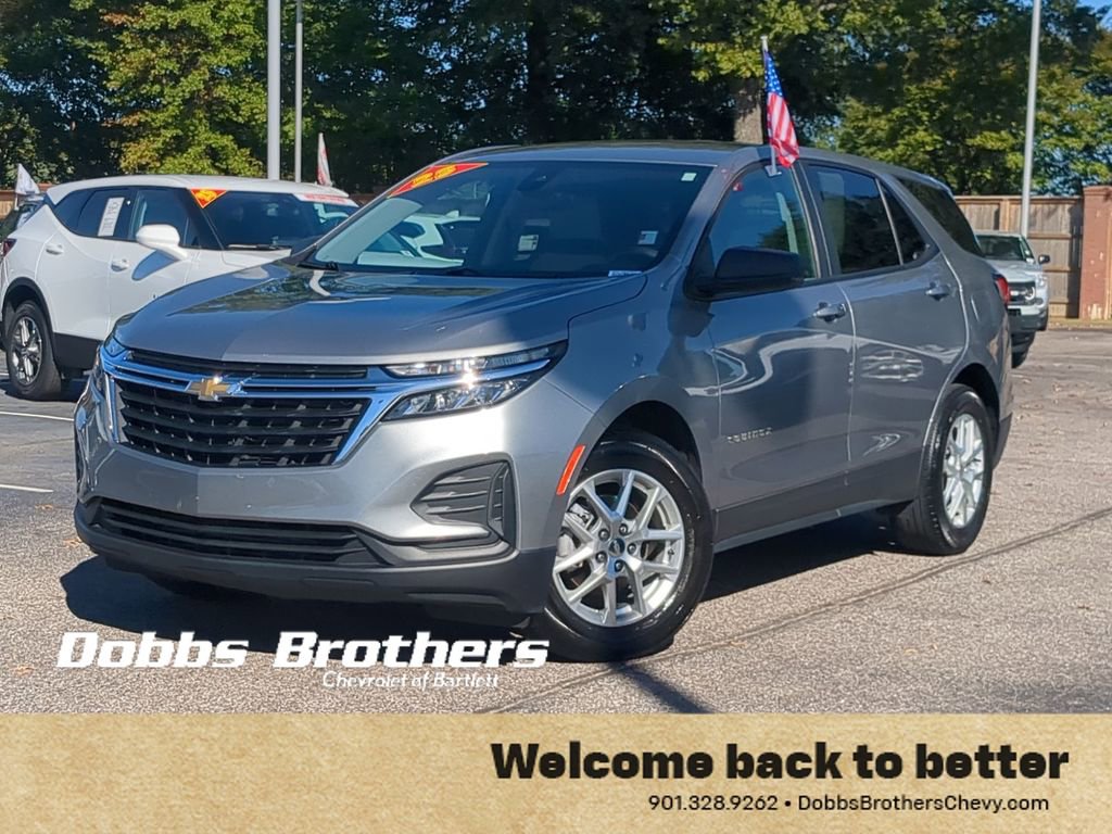 Used 2023 Chevrolet Equinox LS image 1