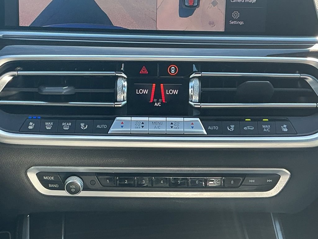 Used 2020 BMW X5 M50i w/ Executive Package AWD/4WD image 31