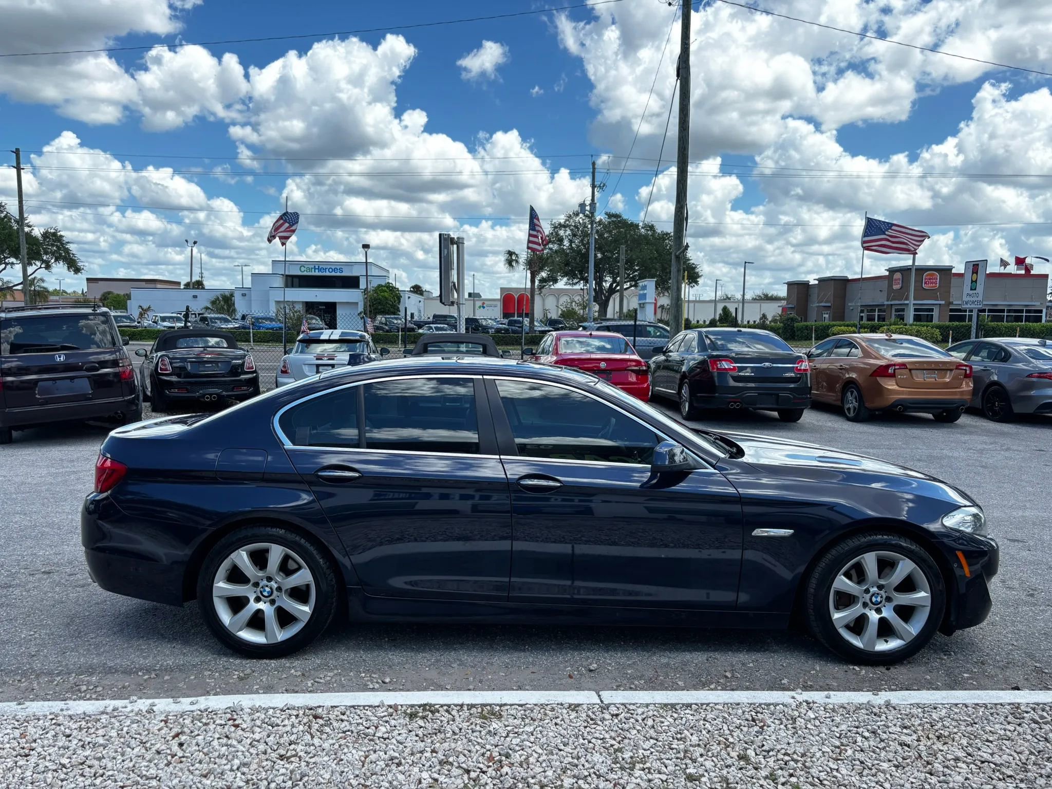 Used 2013 BMW 550i xDrive Sedan AWD/4WD image 9