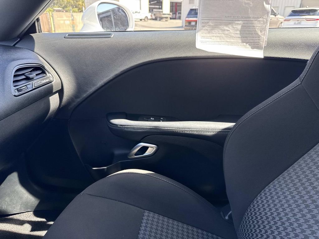 Used 2022 Dodge Challenger GT w/ Blacktop Package image 16