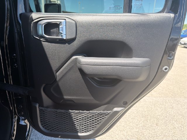 New 2026 Jeep Wrangler Unlimited Sport AWD/4WD image 31
