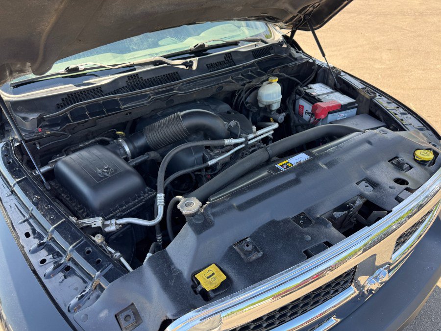 Used 2015 RAM 1500 ST w/ SXT Appearance Group AWD/4WD image 23