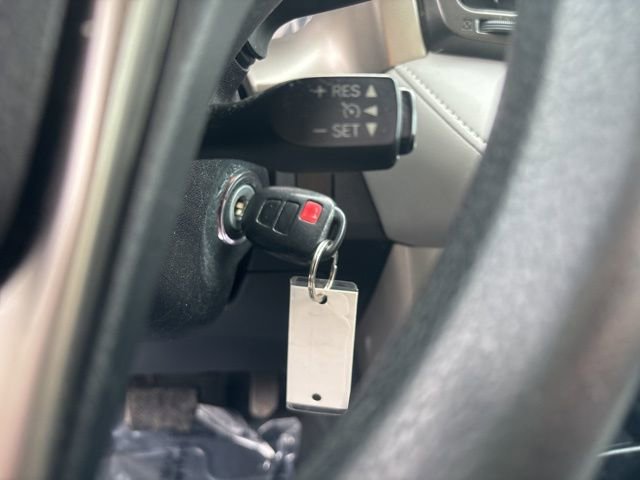 Used 2015 Toyota RAV4 XLE image 25