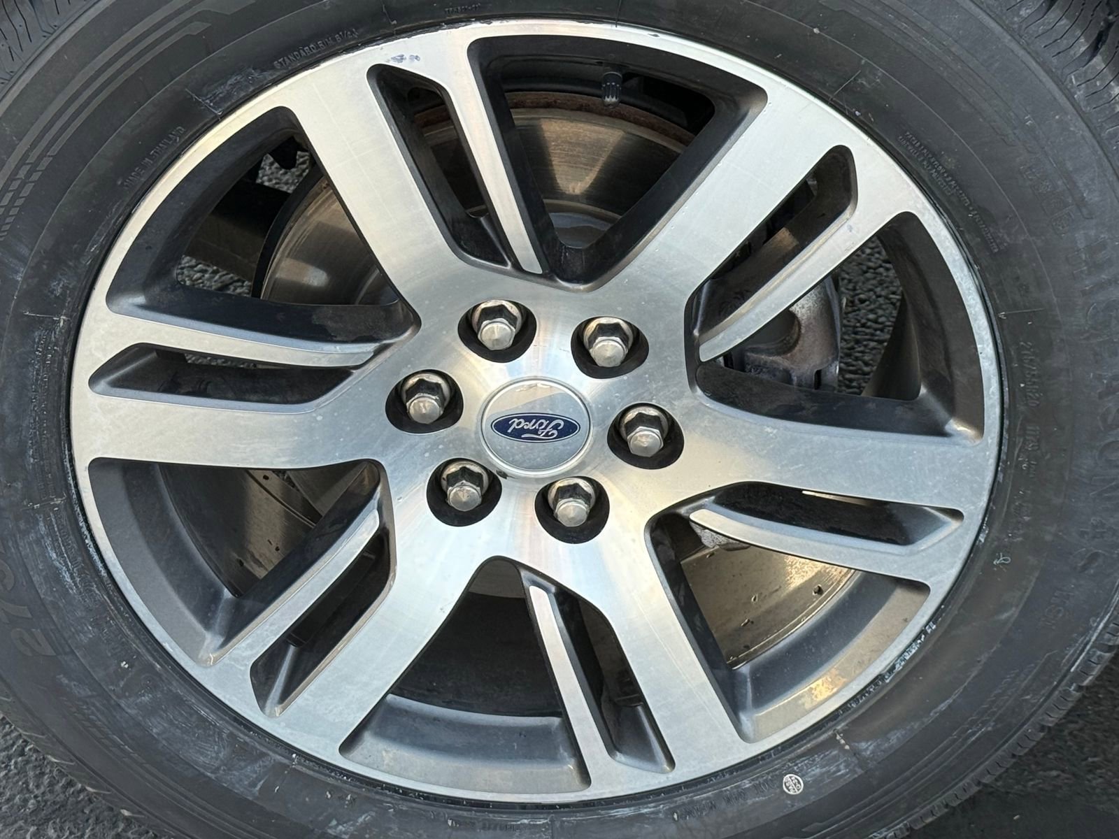 Certified 2024 Ford Expedition Limited image 9