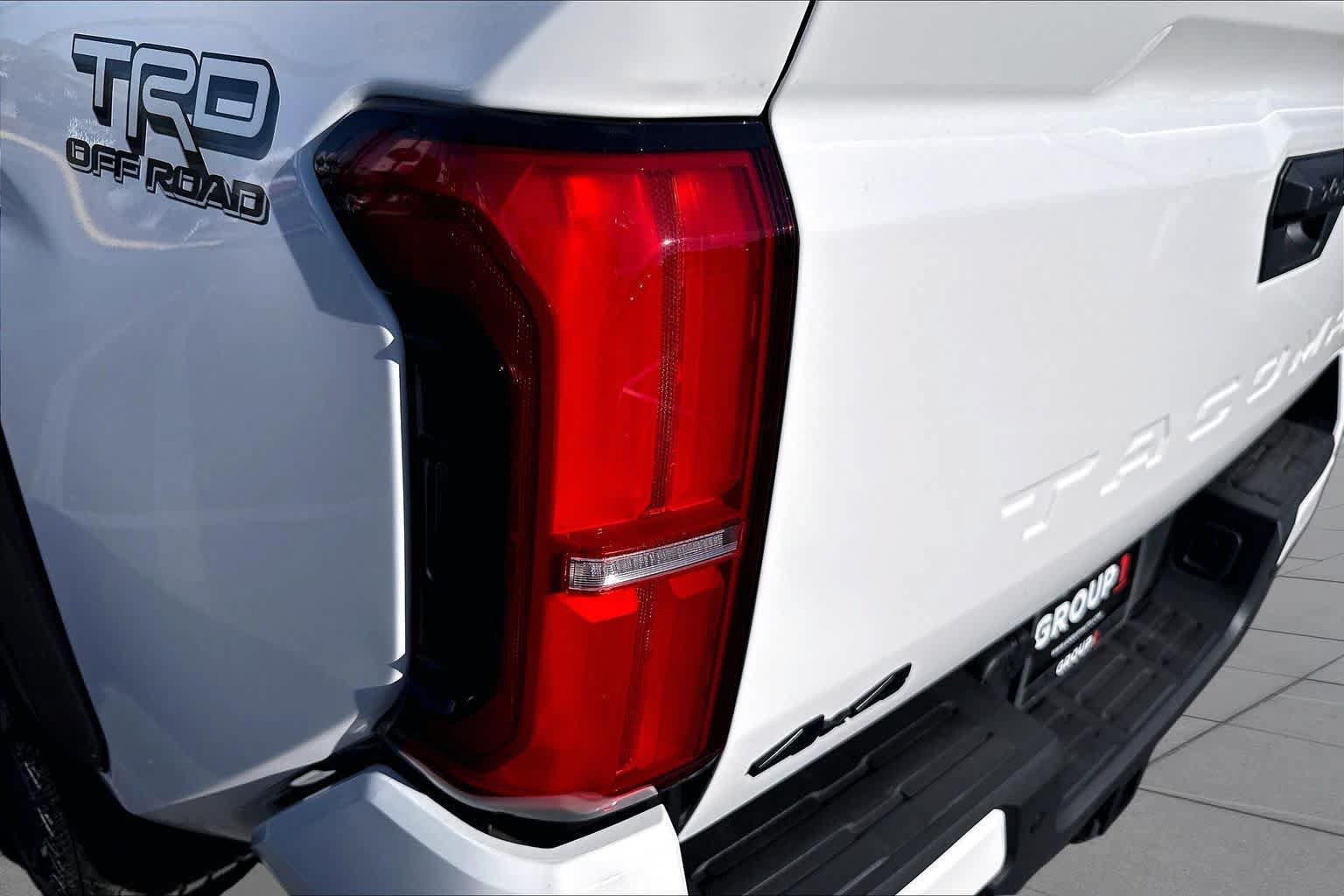 New 2026 Toyota Tacoma TRD Off-Road AWD/4WD image 14