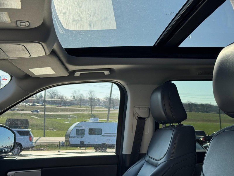 Used 2025 Ford Expedition Max Active image 26