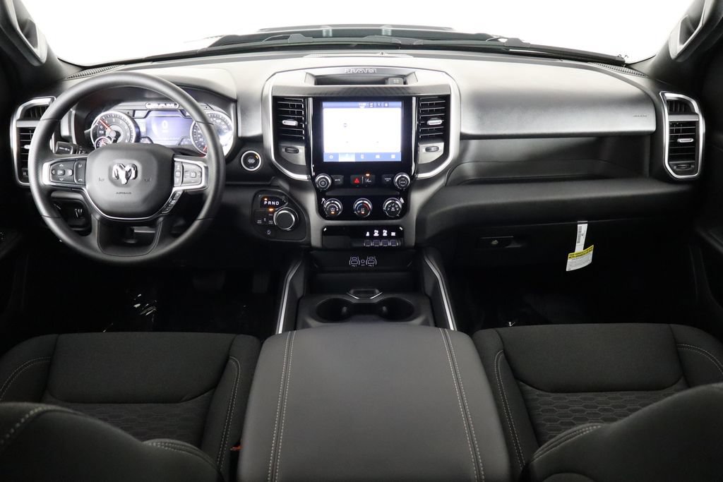 New 2026 RAM 1500 Express AWD/4WD image 25
