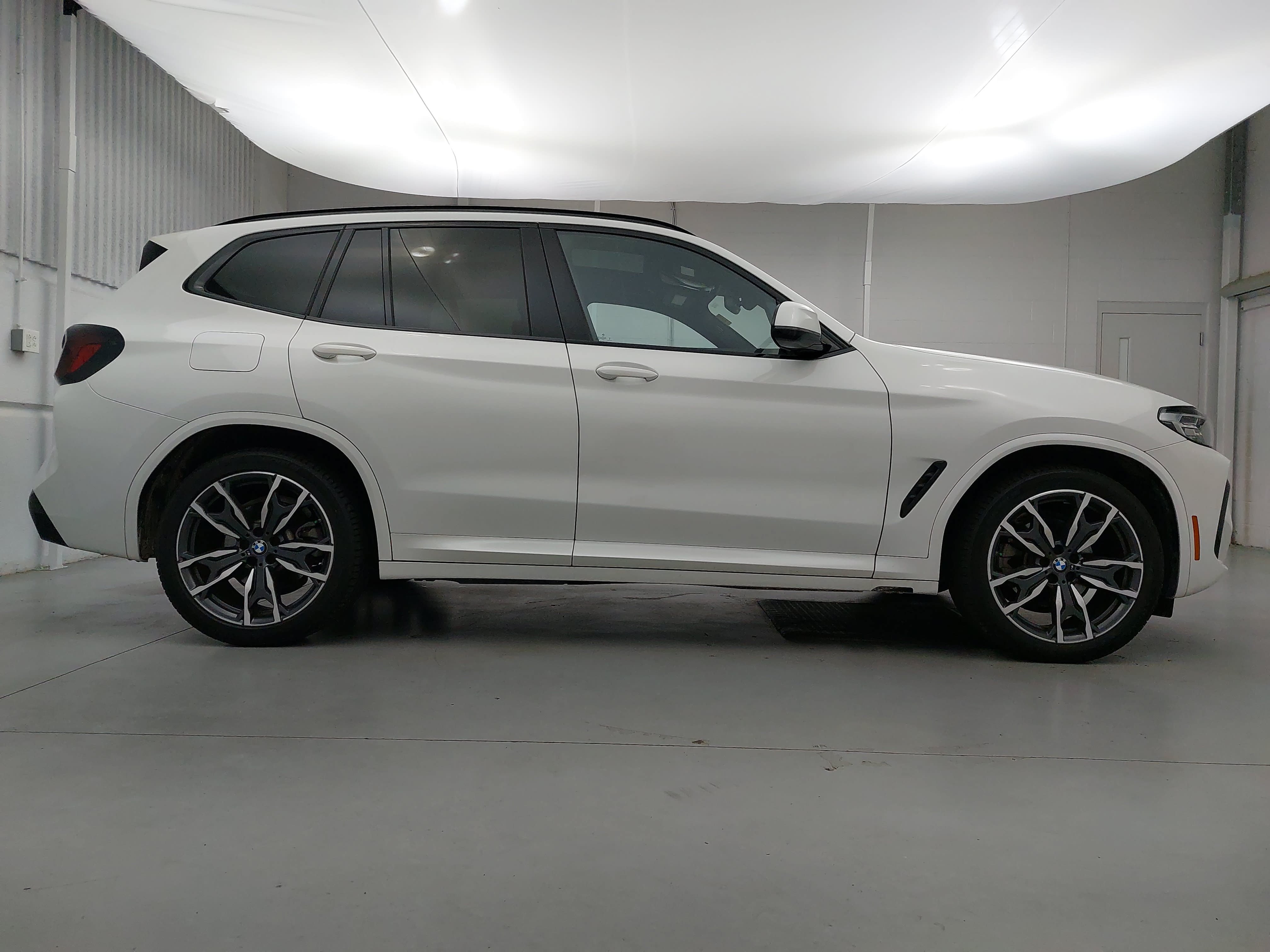 Used 2024 BMW X3 sDrive30i w/ Premium Package w/ZPA RWD image 8