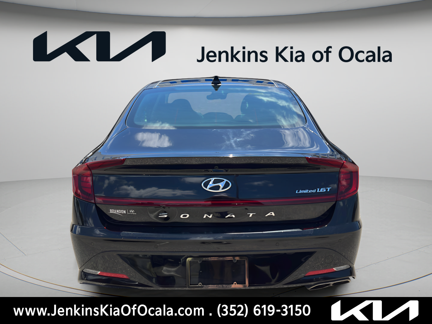 Used 2023 Hyundai Sonata Limited FWD image 4