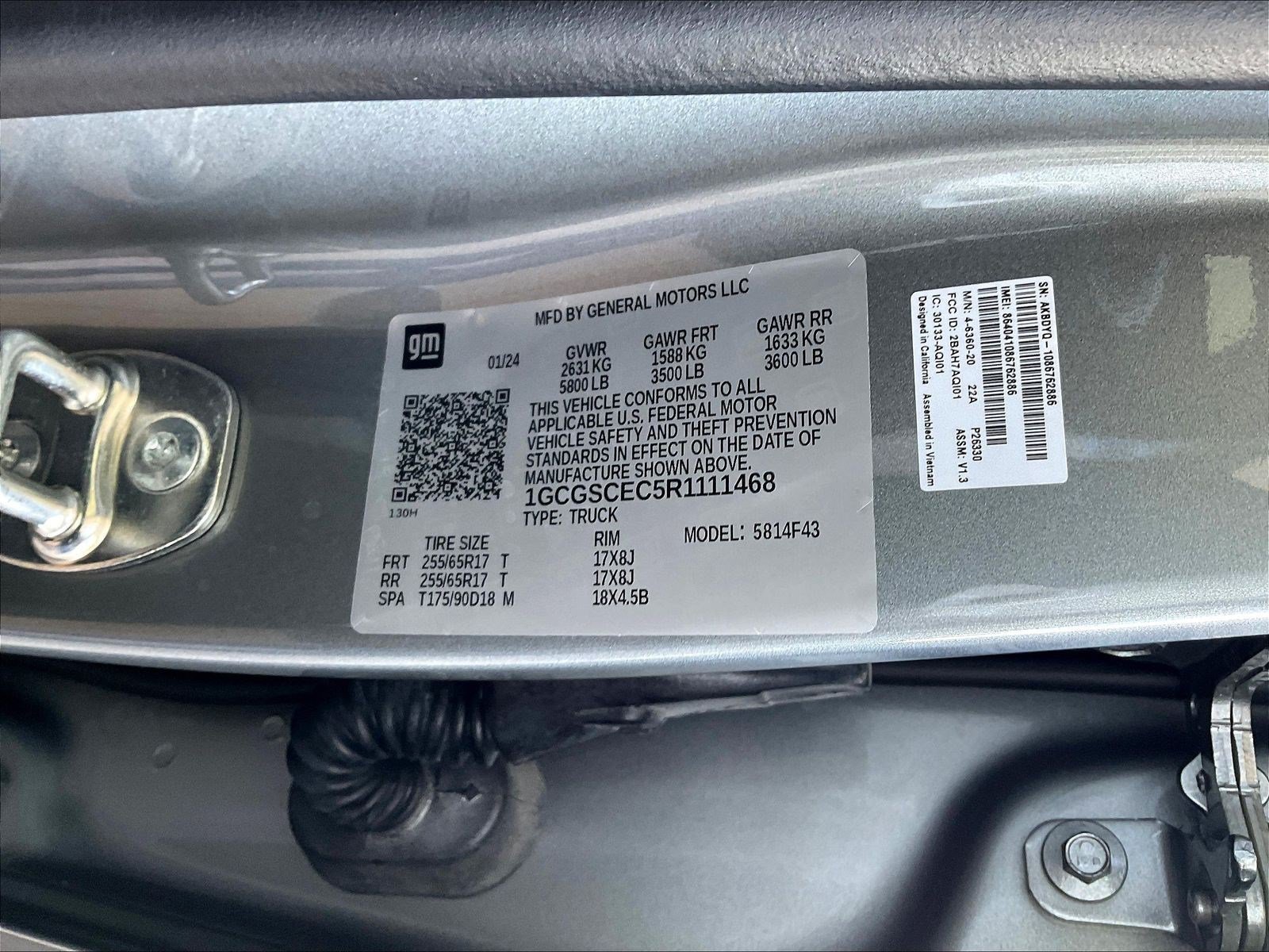 Used 2024 Chevrolet Colorado LT w/ LT Convenience Package RWD image 19