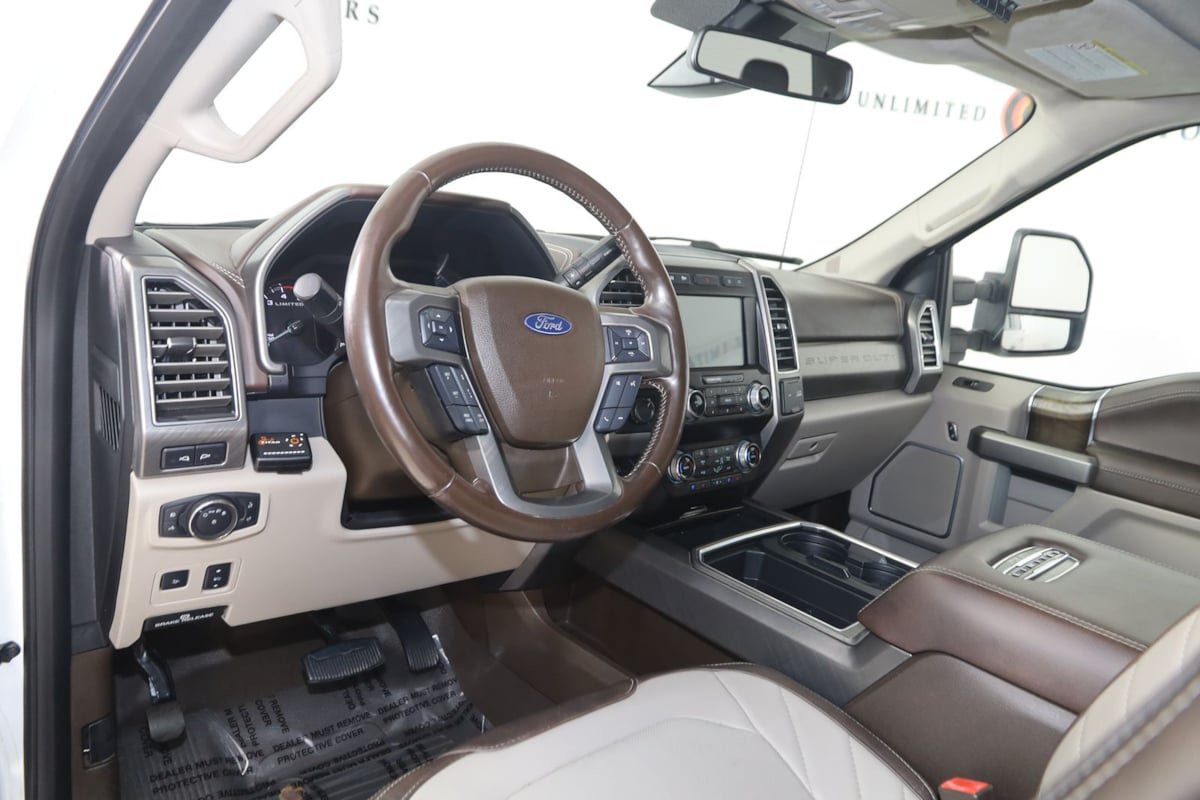 Used 2019 Ford F350 Limited AWD/4WD image 29