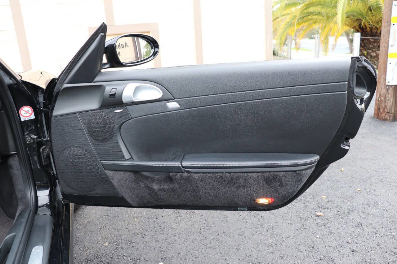 Used 2007 Porsche Boxster S image 40