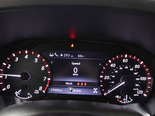 Used 2025 Nissan Frontier PRO-4X w/ Pro Convenience Package AWD/4WD image 11