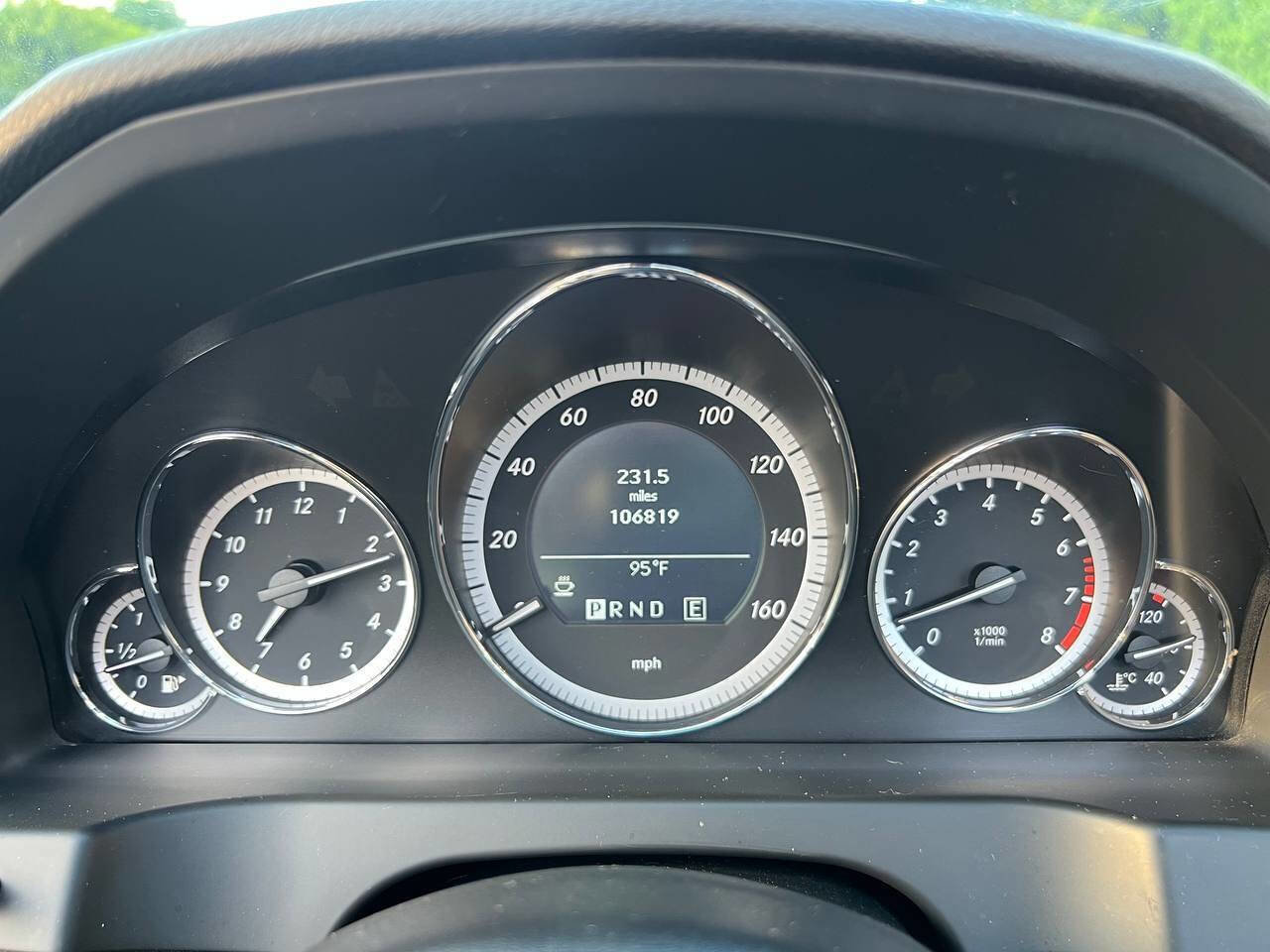 Used 2011 Mercedes-Benz E 550 Cabriolet image 22