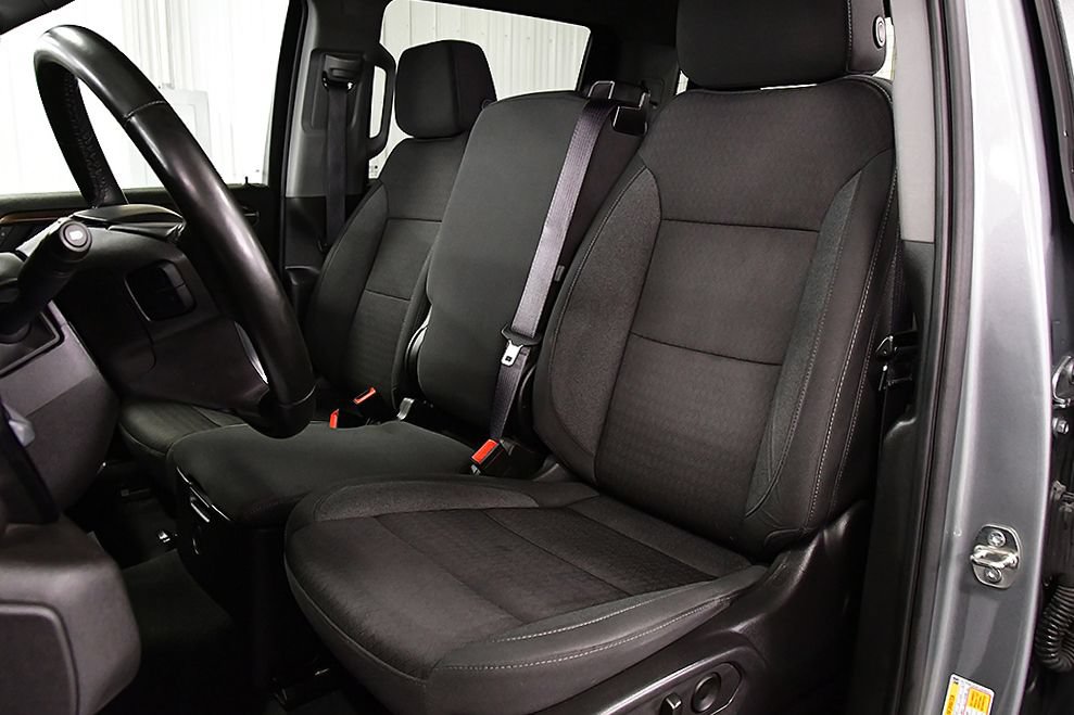 Used 2023 Chevrolet Silverado 1500 LT AWD/4WD image 28