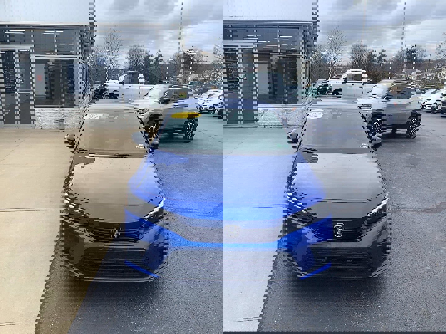 Used 2023 Honda Civic Sport image 2