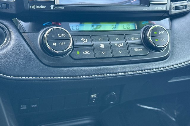 Certified 2018 Toyota RAV4 XLE FWD image 25