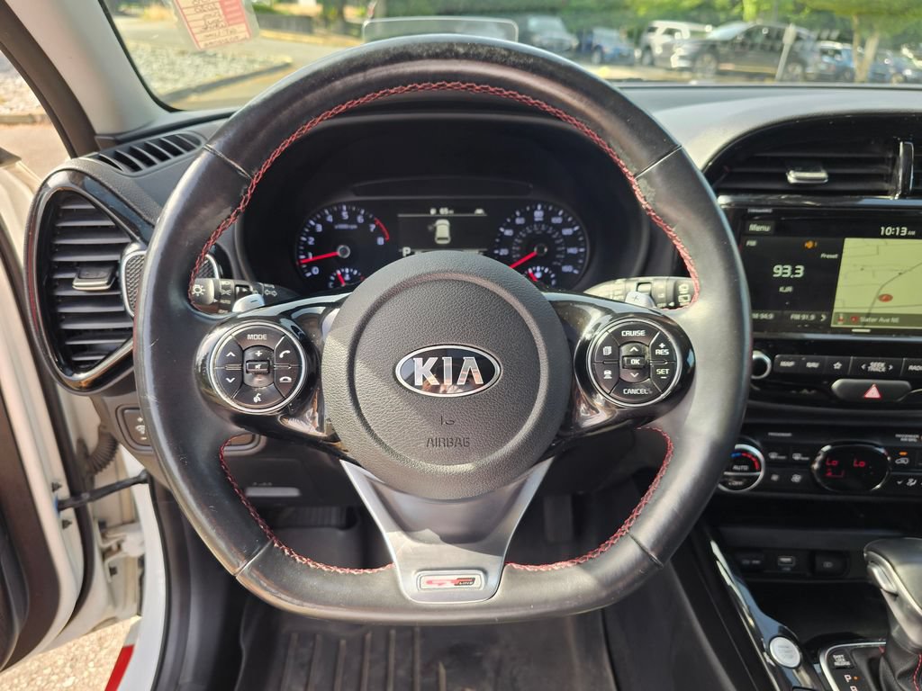 Used 2020 Kia Soul GT-Line Turbo FWD image 11
