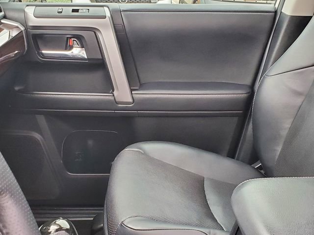 Used 2020 Toyota 4Runner Limited AWD/4WD image 10