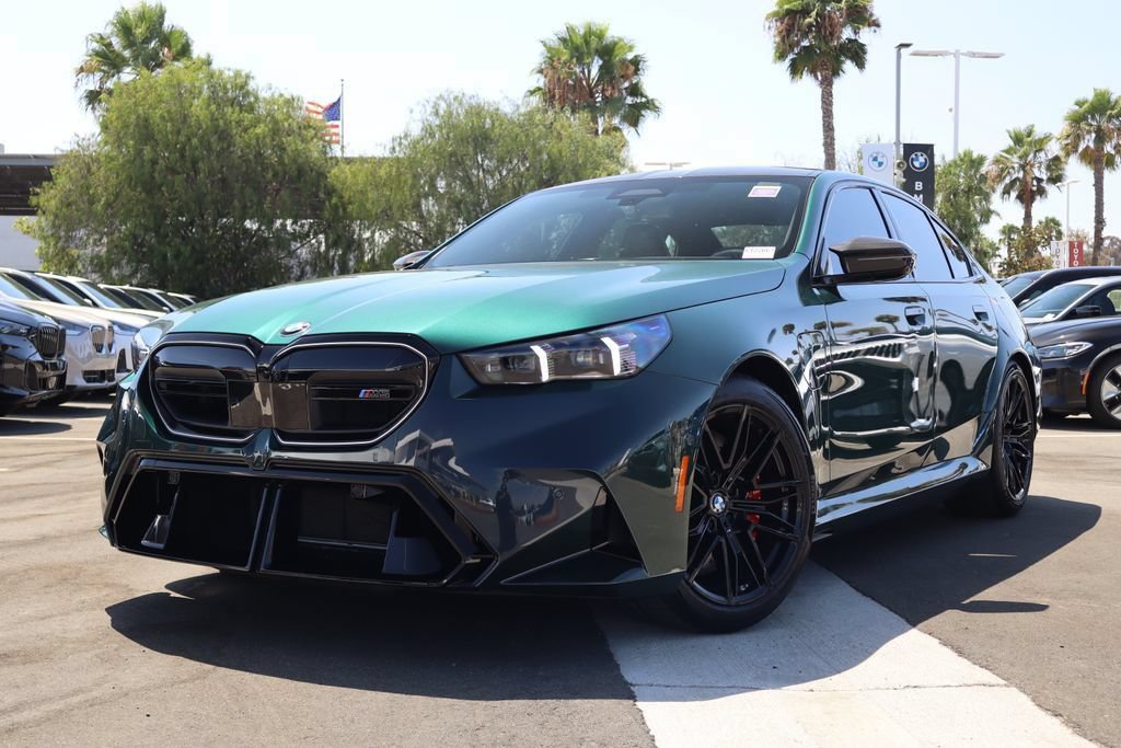 New 2027 BMW M5 w/ Carbon Package AWD/4WD image 3