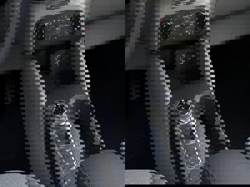 Used 2026 Ford Escape Active w/ Cold Weather Package image 15