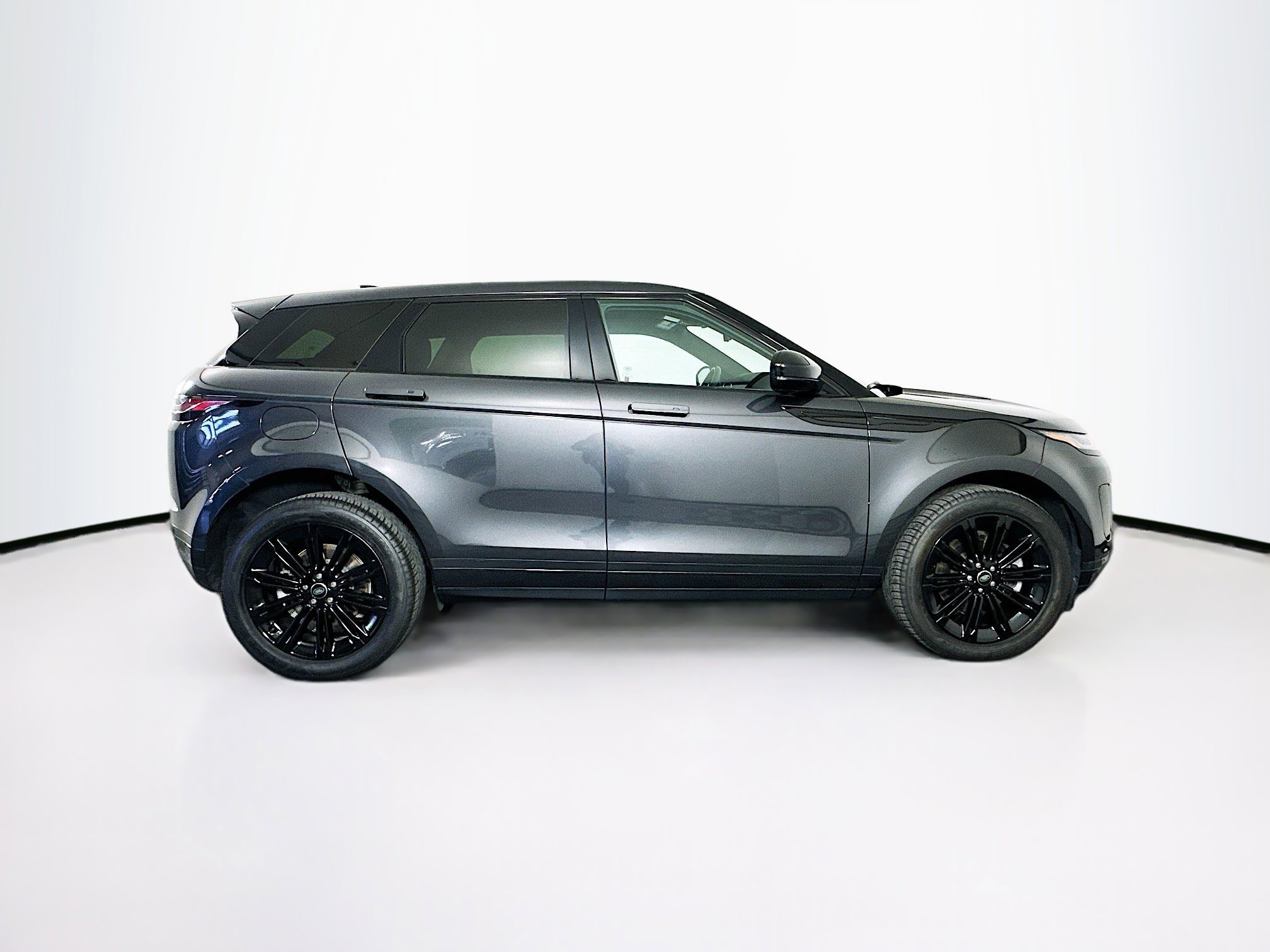 Used 2024 Land Rover Range Rover Evoque S image 10