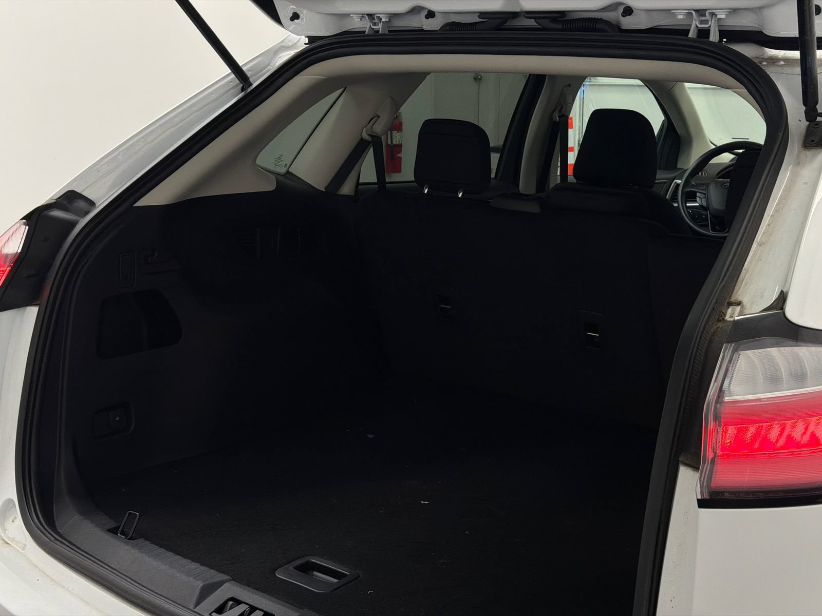 New 2024 Ford Edge SE AWD/4WD image 7