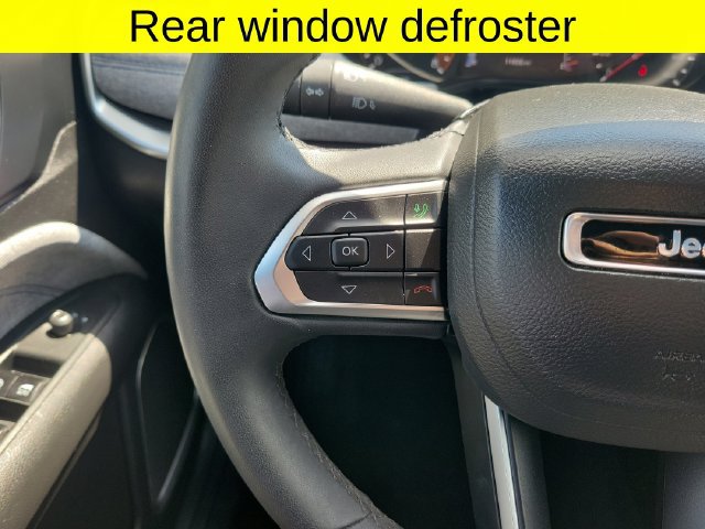 Used 2023 Jeep Compass Latitude AWD/4WD image 13