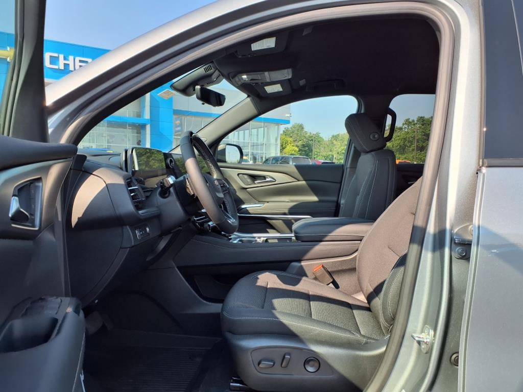 New 2026 Chevrolet Traverse LT w/ Enhanced Driving Package image 20