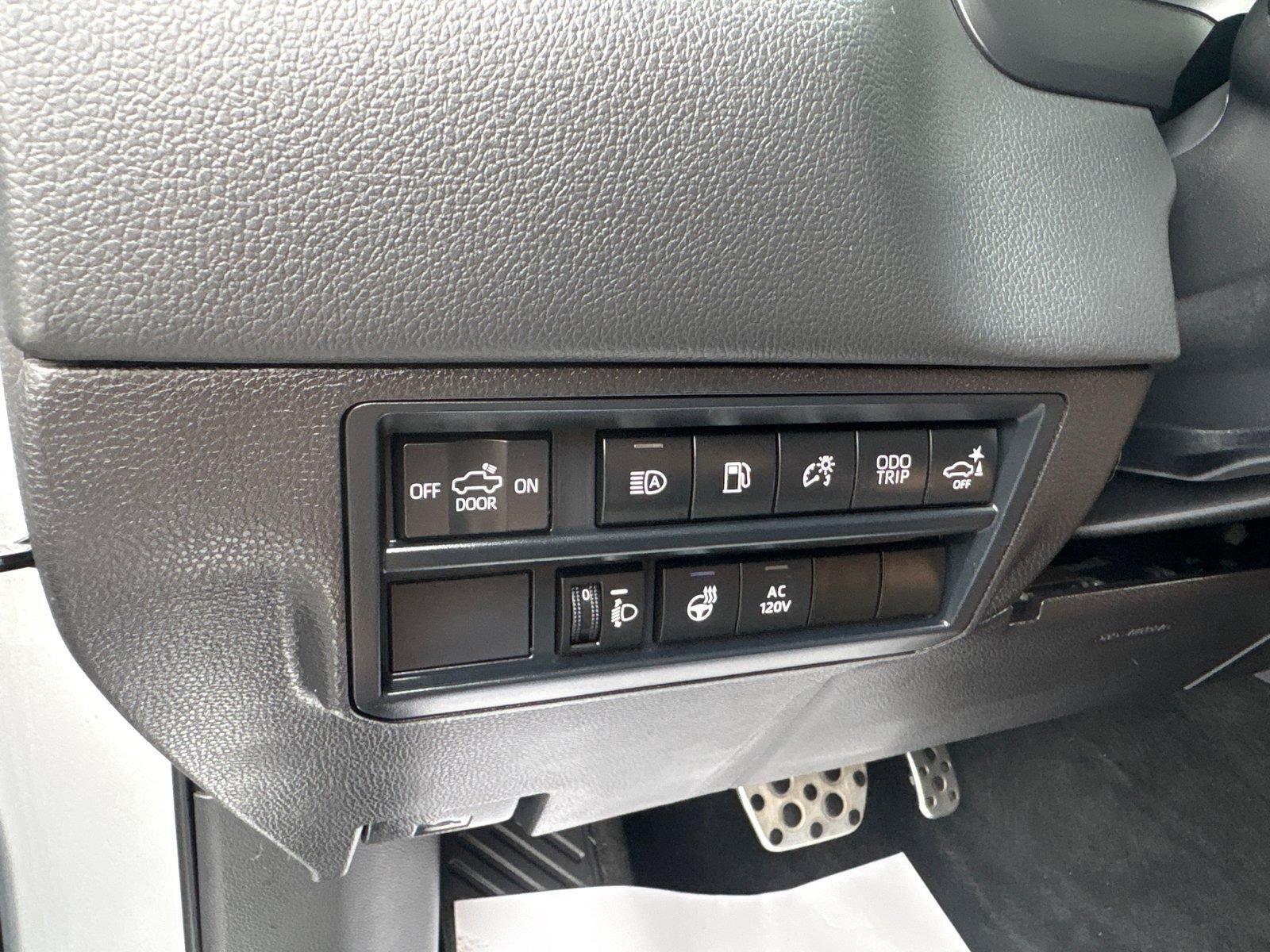 Used 2024 Toyota Tundra Limited w/ TRD Off-Road Package AWD/4WD image 21