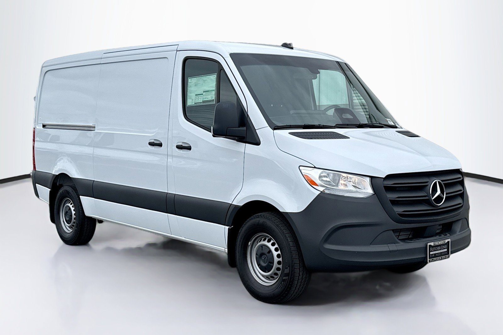 New 2025 Mercedes-Benz Sprinter 2500 image 3