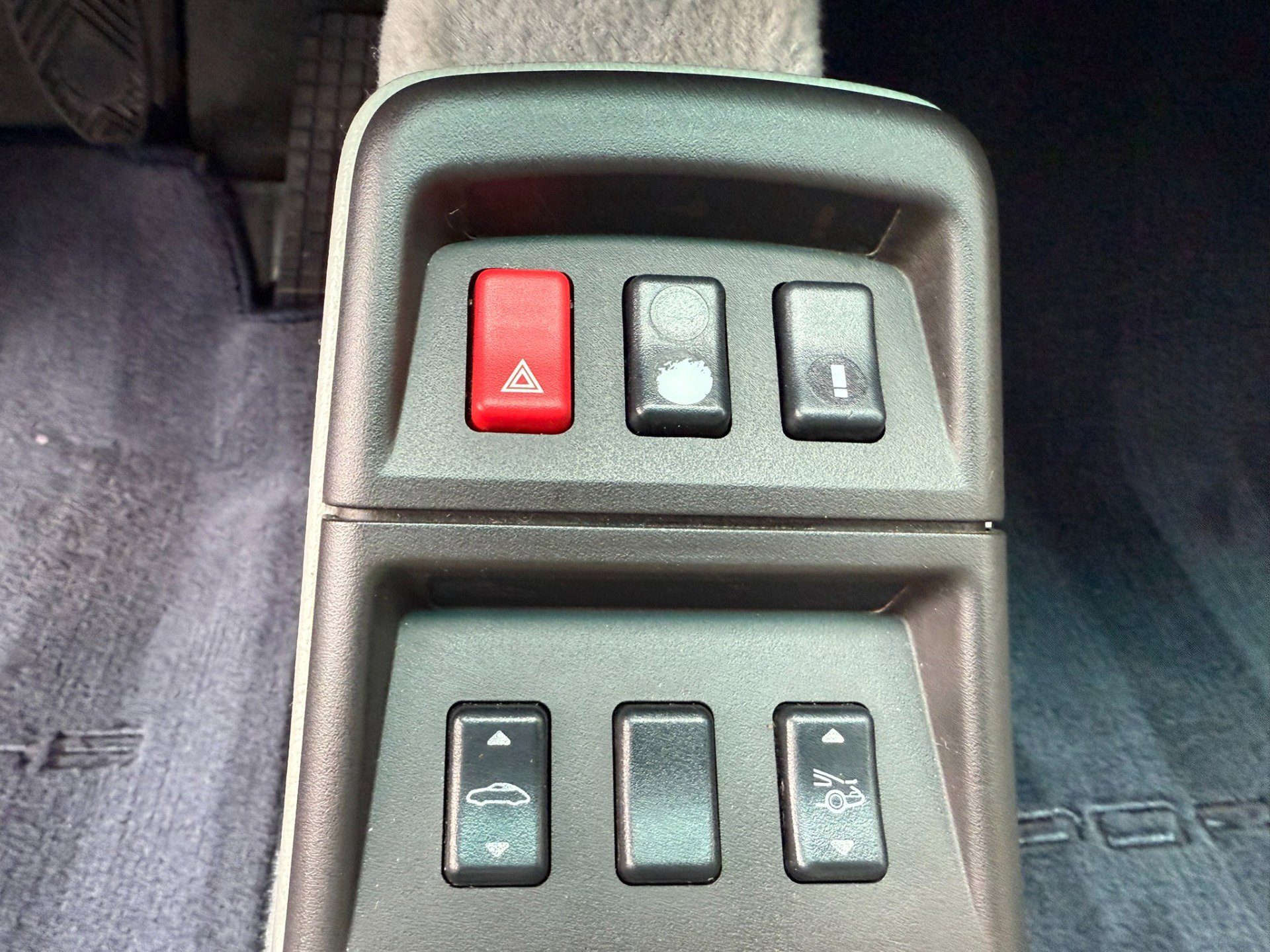 Used 1995 Porsche 911 Carrera image 18