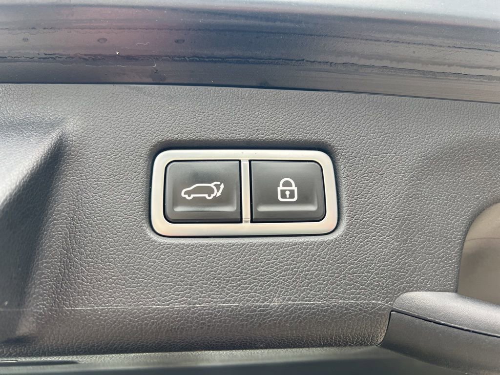 Certified 2022 Kia Sorento SX image 13