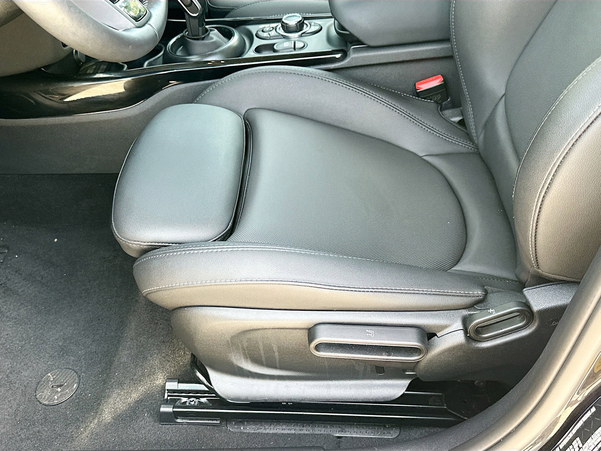 Used 2024 MINI Cooper Clubman S image 19