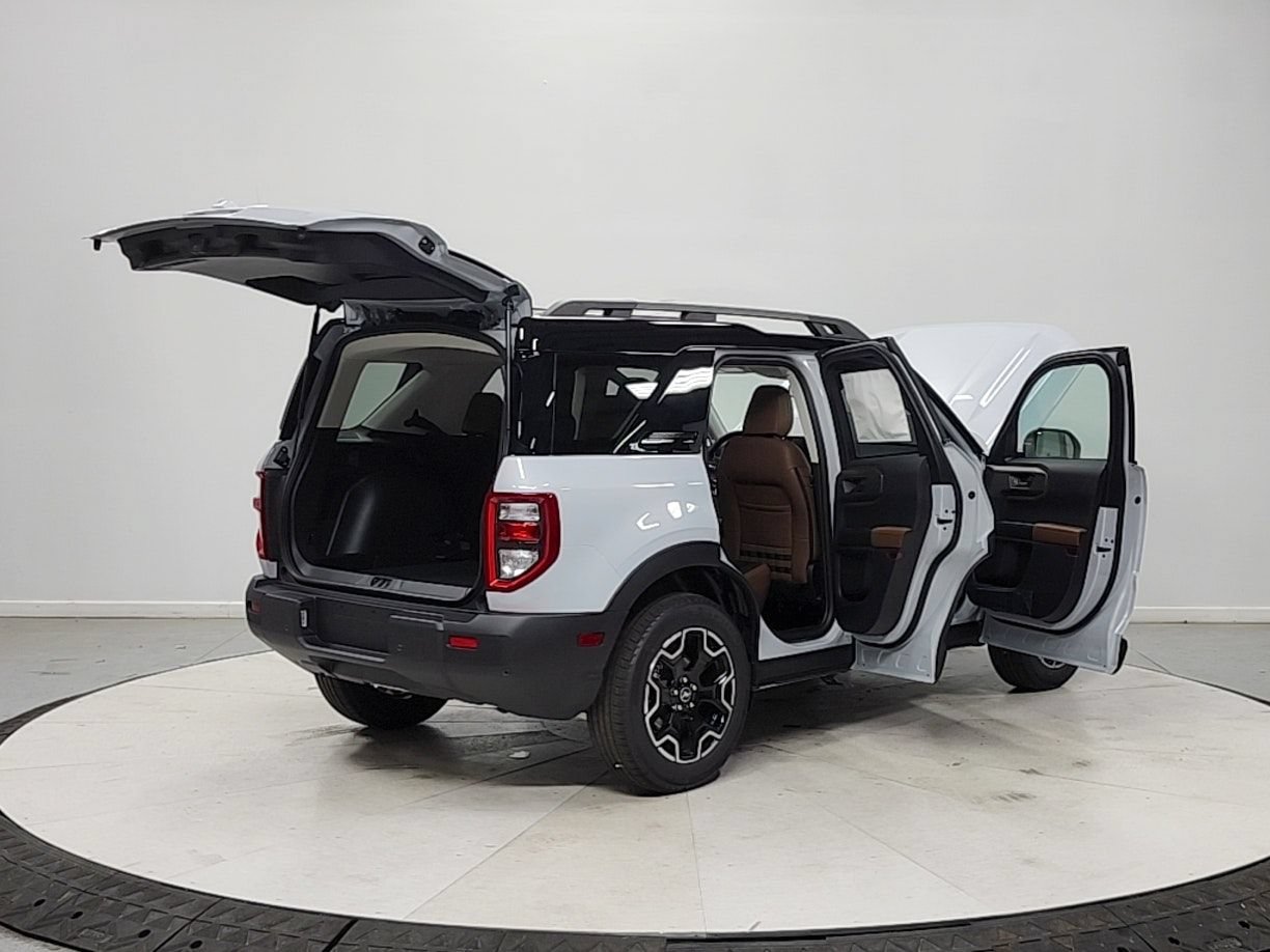 New 2026 Ford Bronco Sport Outer Banks w/ Outer Banks Tech Package+ AWD/4WD image 26