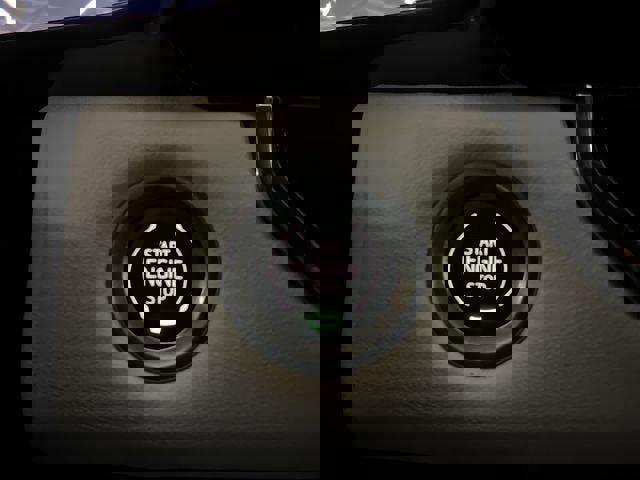 Used 2024 GMC Canyon AT4X w/ AT4X AEV Edition image 17