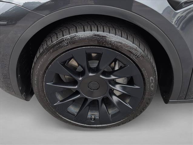 Used 2024 Tesla Model Y Long Range AWD/4WD image 30