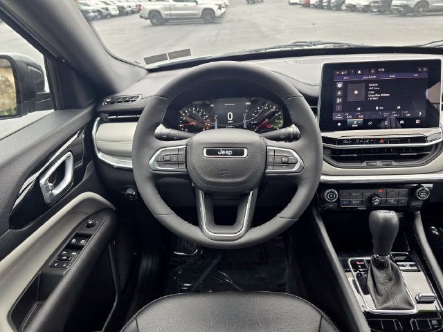 Used 2024 Jeep Compass Limited AWD/4WD image 22